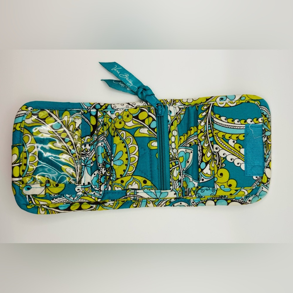 Vera Bradley wallet Quilted Teal Green Floral Cotton Wallet